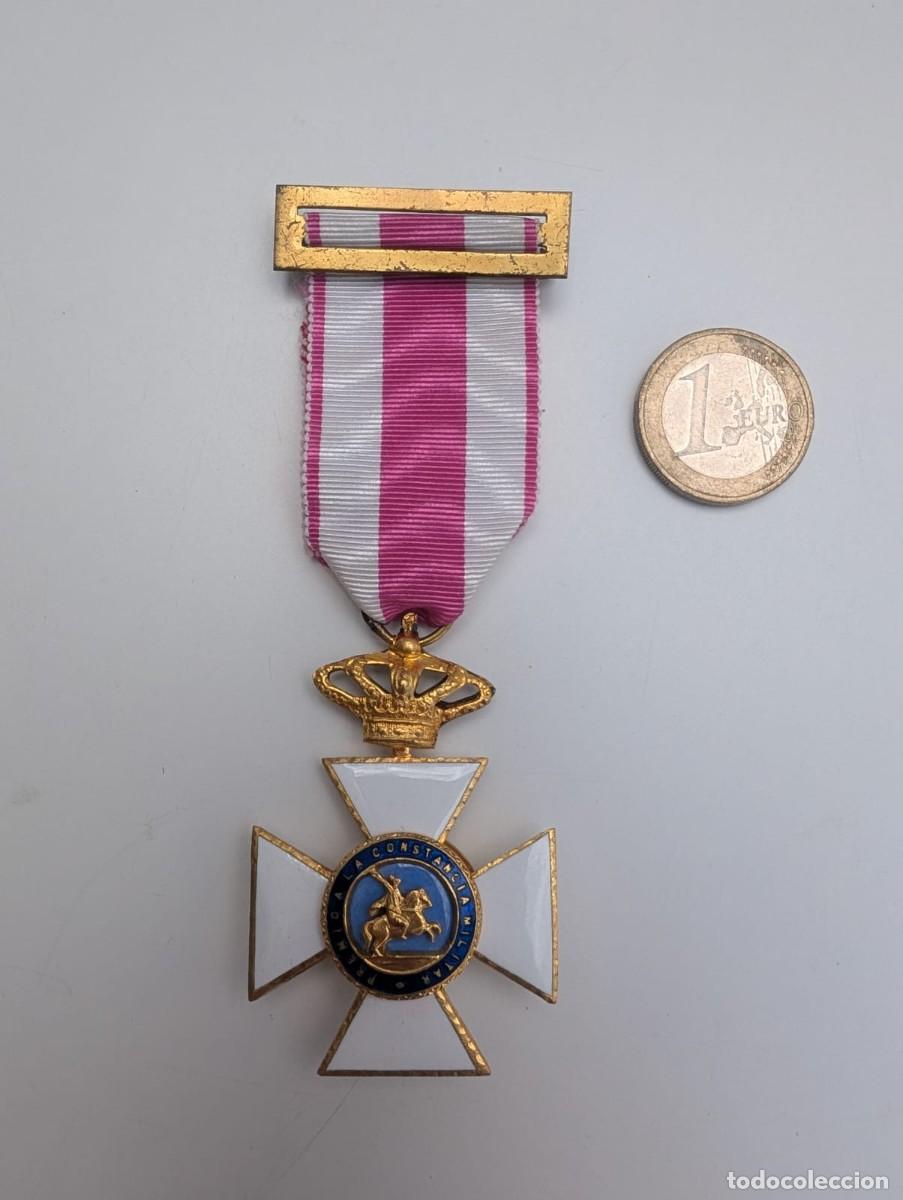 Militaria: Cruz / Medalla Premio a la Constancia Militar - San Hermenegildo - F.VII