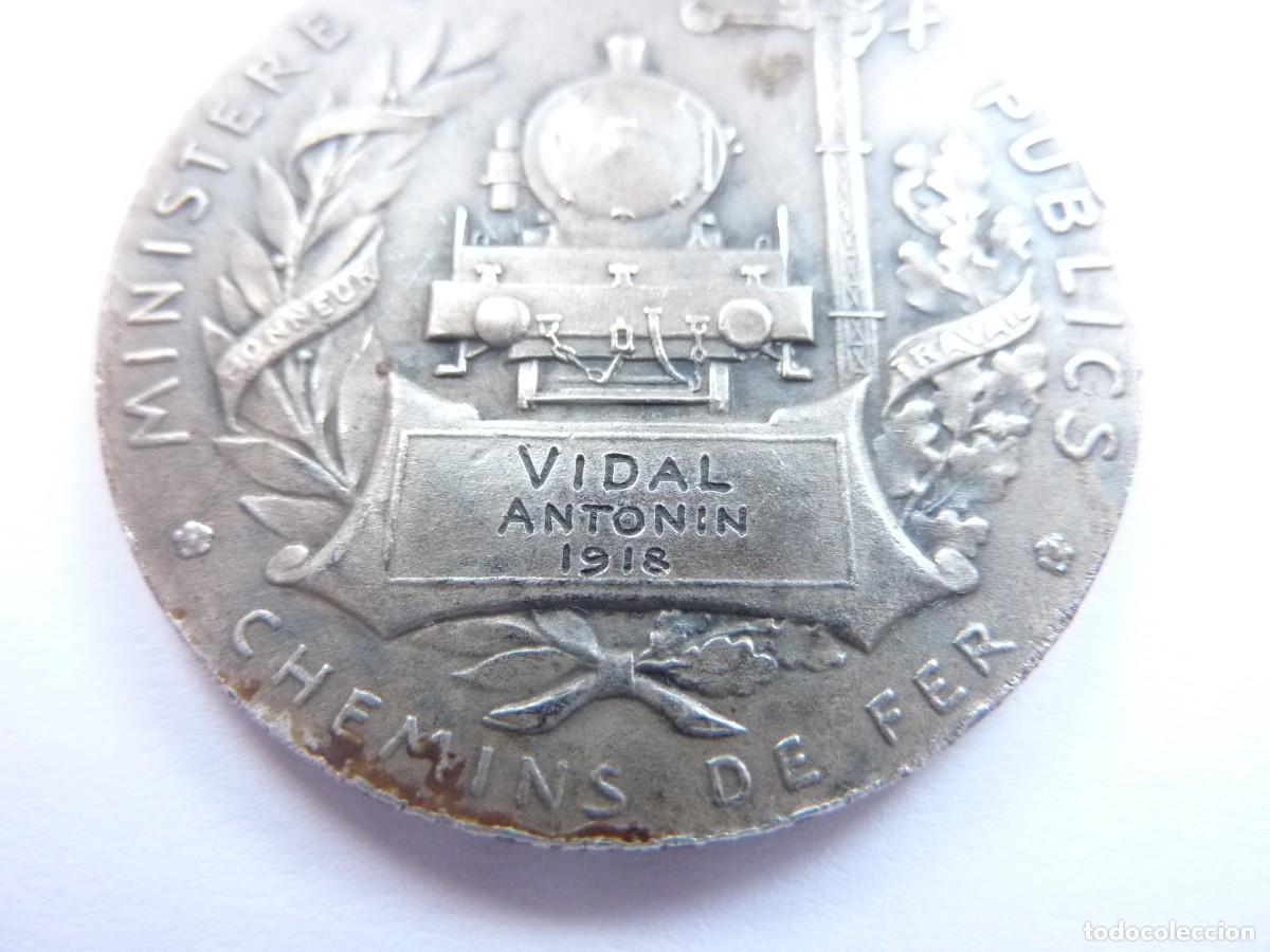Militaria: Francia 1918 Medalla honor ferrocarril. Plata. Tren franc&eacute;s. Posiblemente otorgada a espa&ntilde;ol. Vidal
