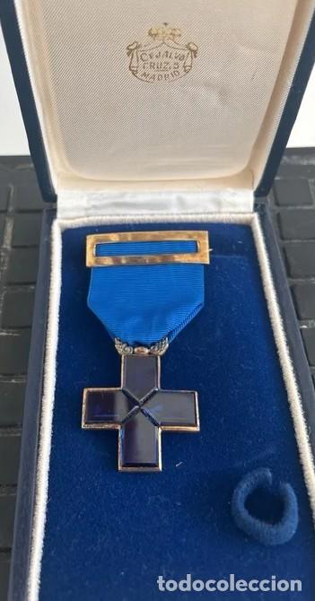 Militaria: MEDALLA CRUZ AZUL DE LA SEGURIDAD SOCIAL. CEJALVO.