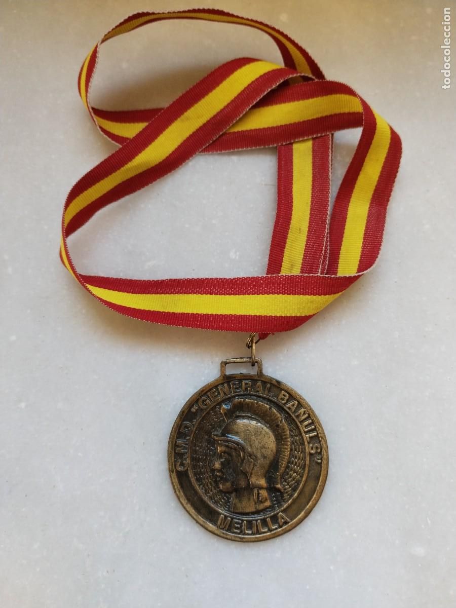 Militaria: MEDALLA GENERAL BA&Ntilde;ULS DE MELILLA. CENTRO DEPORTIVO DE SUBOFICIALES.