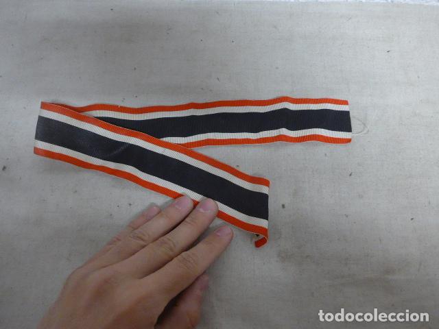 Militaria: Antigua cinta alemana de cruz de hierro, creo que es vieja pero no es original. II Guerra Mundial