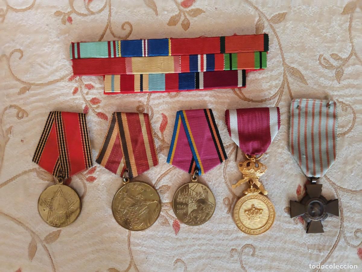 Militaria: Lote de medallas militares