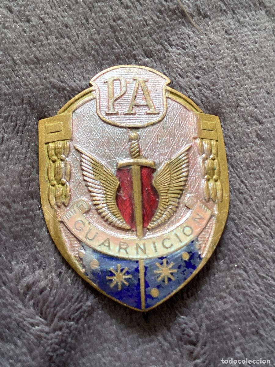 Militaria: Placa .Policia Armada . - Foto 2