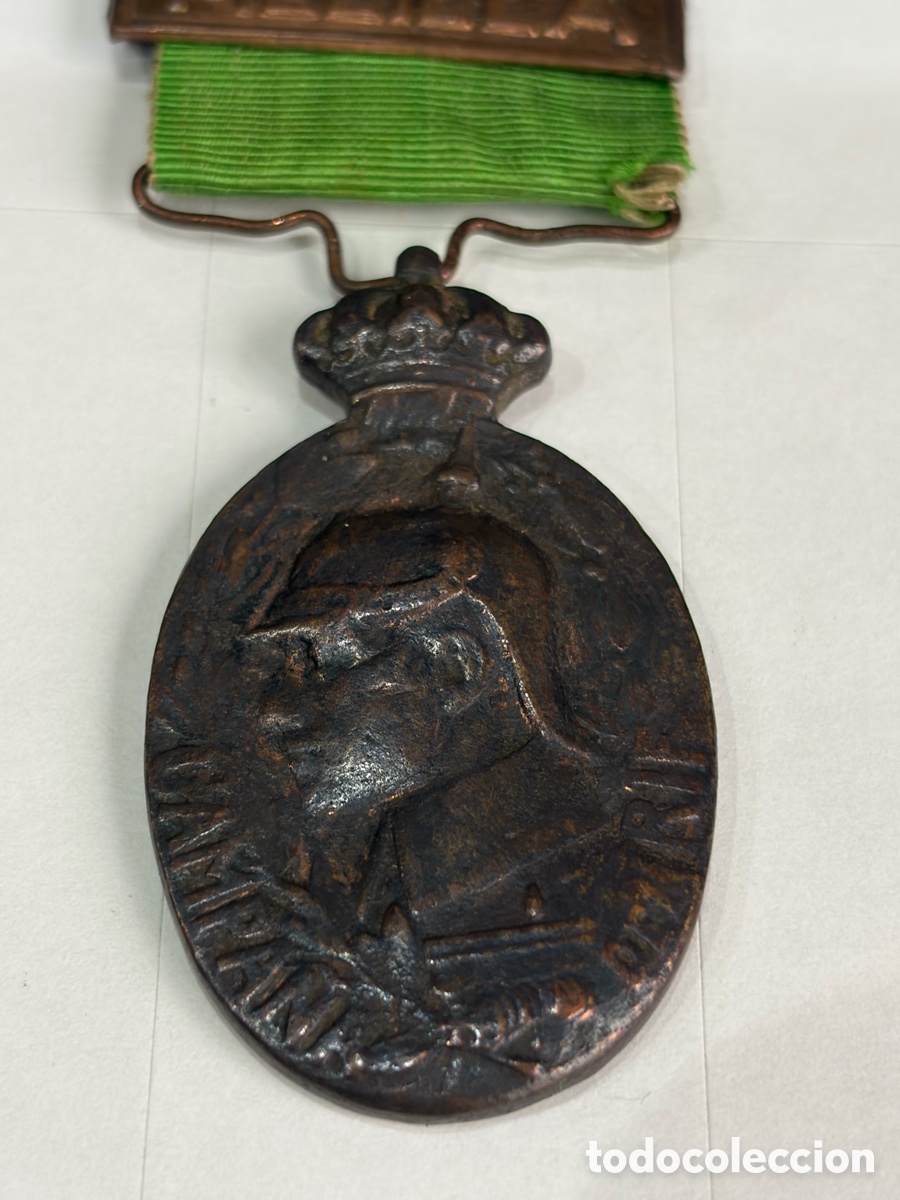 Militaria: Medalla de la Campa&ntilde;a de Marruecos Alfonso XIII - Pasador de Melilla -