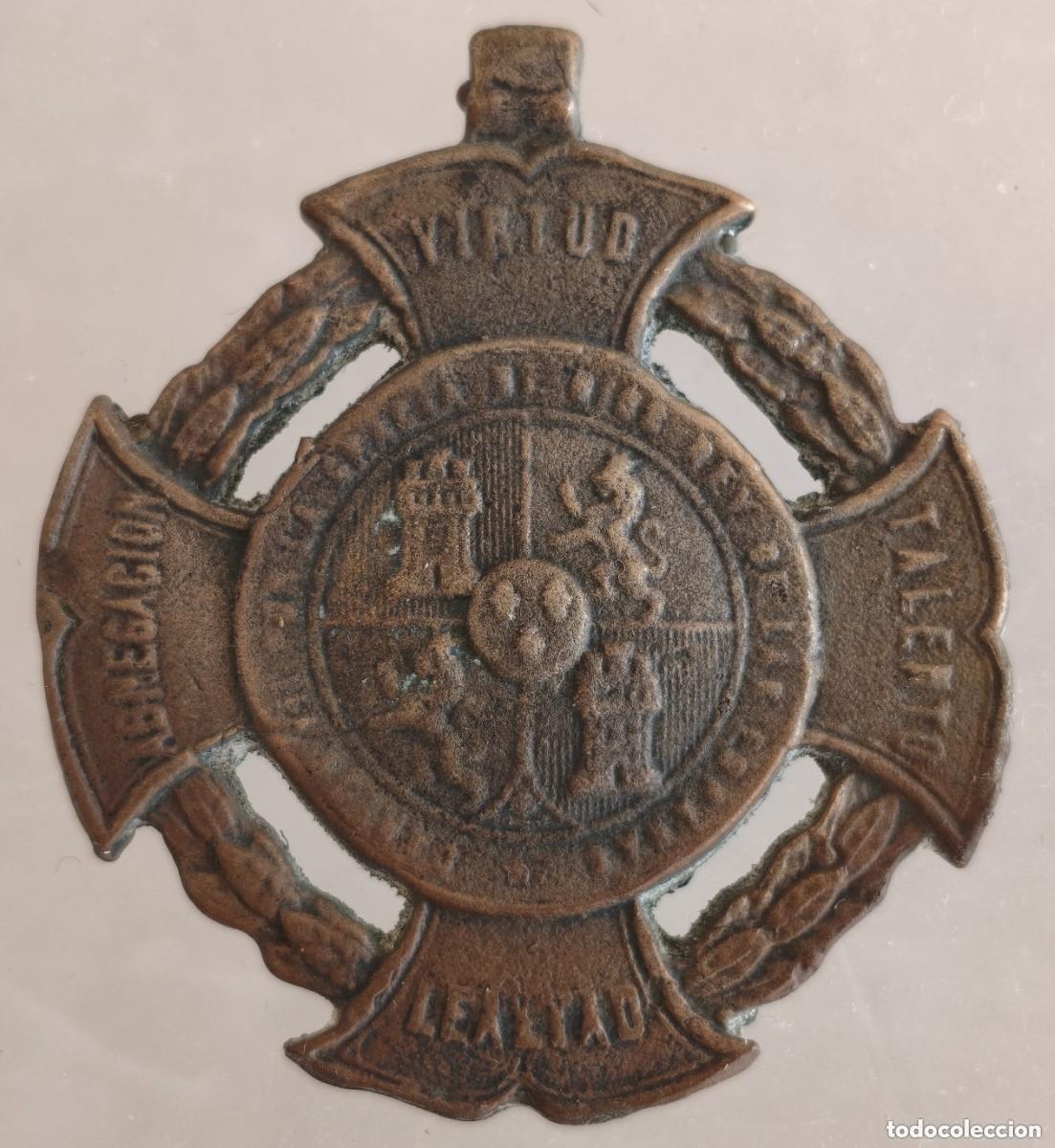 Militaria: Medalla Conmemorativa Don Carlos VII. Carlismo. 1874.