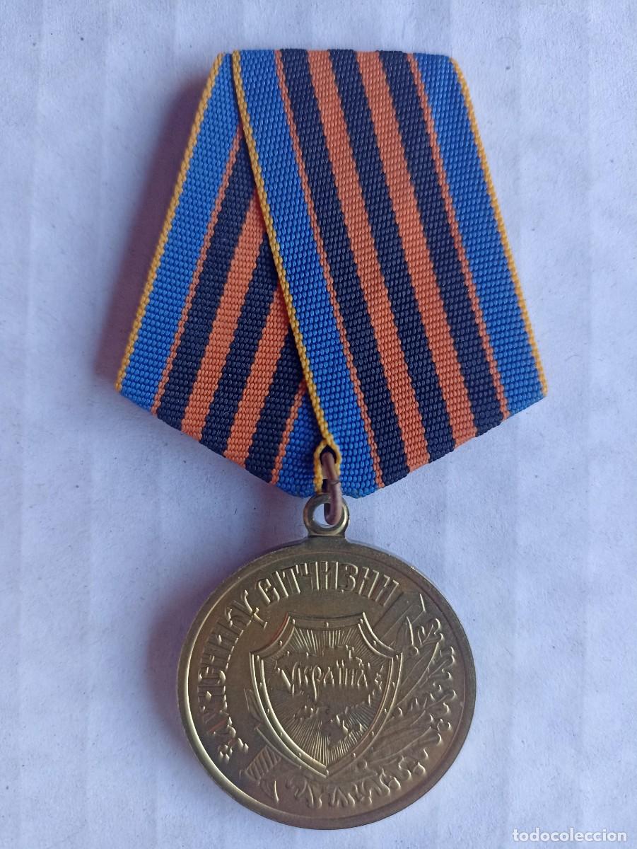 Military Antiques: Medalla Ukrania veteranos defensa de la madre patria (III Reich Hitler- Nazi- Alemania) WWII