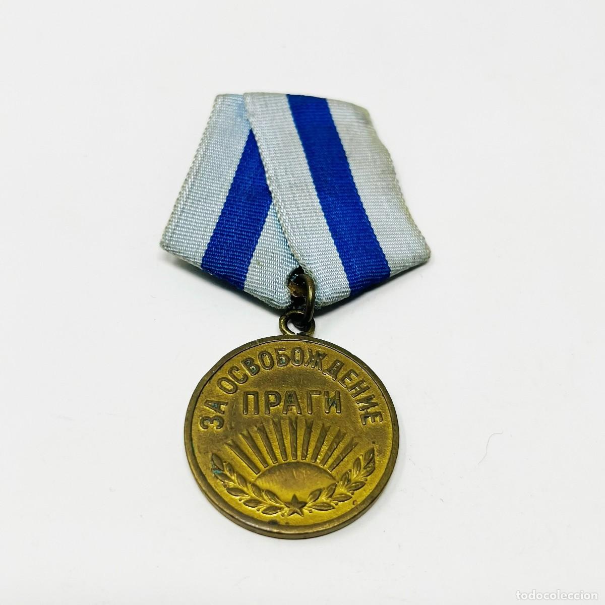 Militaria: Medalla por la Liberaci&oacute;n de Praga URSS 1945 &ndash; Variante Temprana Original Sovi&eacute;tica