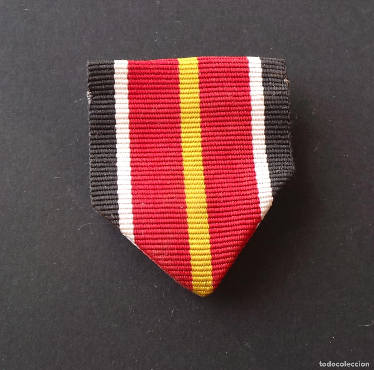 Militaria: CORTE DE CINTAY PASADOR DE LA ANTI BOLCHEVIQUE. DIVISI&Oacute;N AZUL.