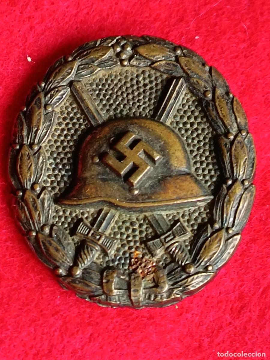 Militaria: Medalla de Herido modelo Legi&oacute;n C&oacute;ndor