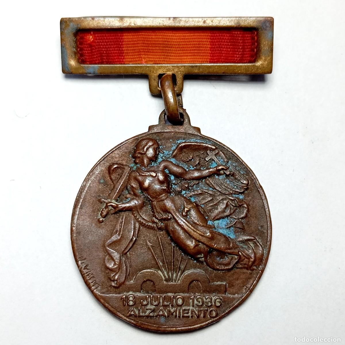 Militaria: ⚜️ BBE8 6. Medalla conmemoraci&oacute;n militar 18 julio 1936 alzamiento, 1 abril 1939 Victoria. 10,60 g