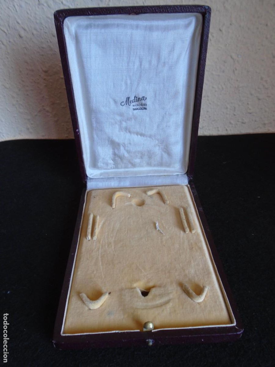 Militaria: (MI-260536)CAJA PARA ORDEN MILITAR CASA MEDINA - MADRID - BARCELONA