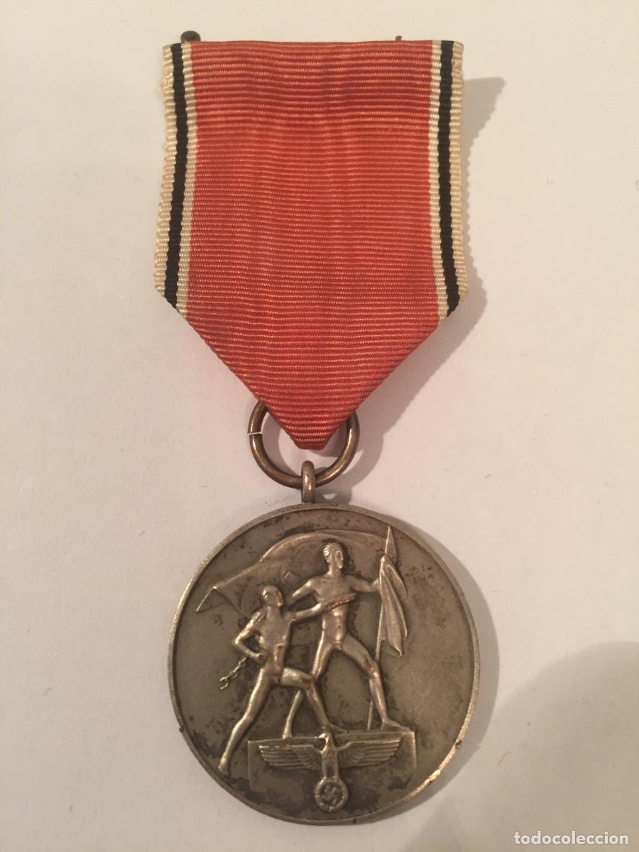 Militaria: Medalla Anexi&oacute;n Austria