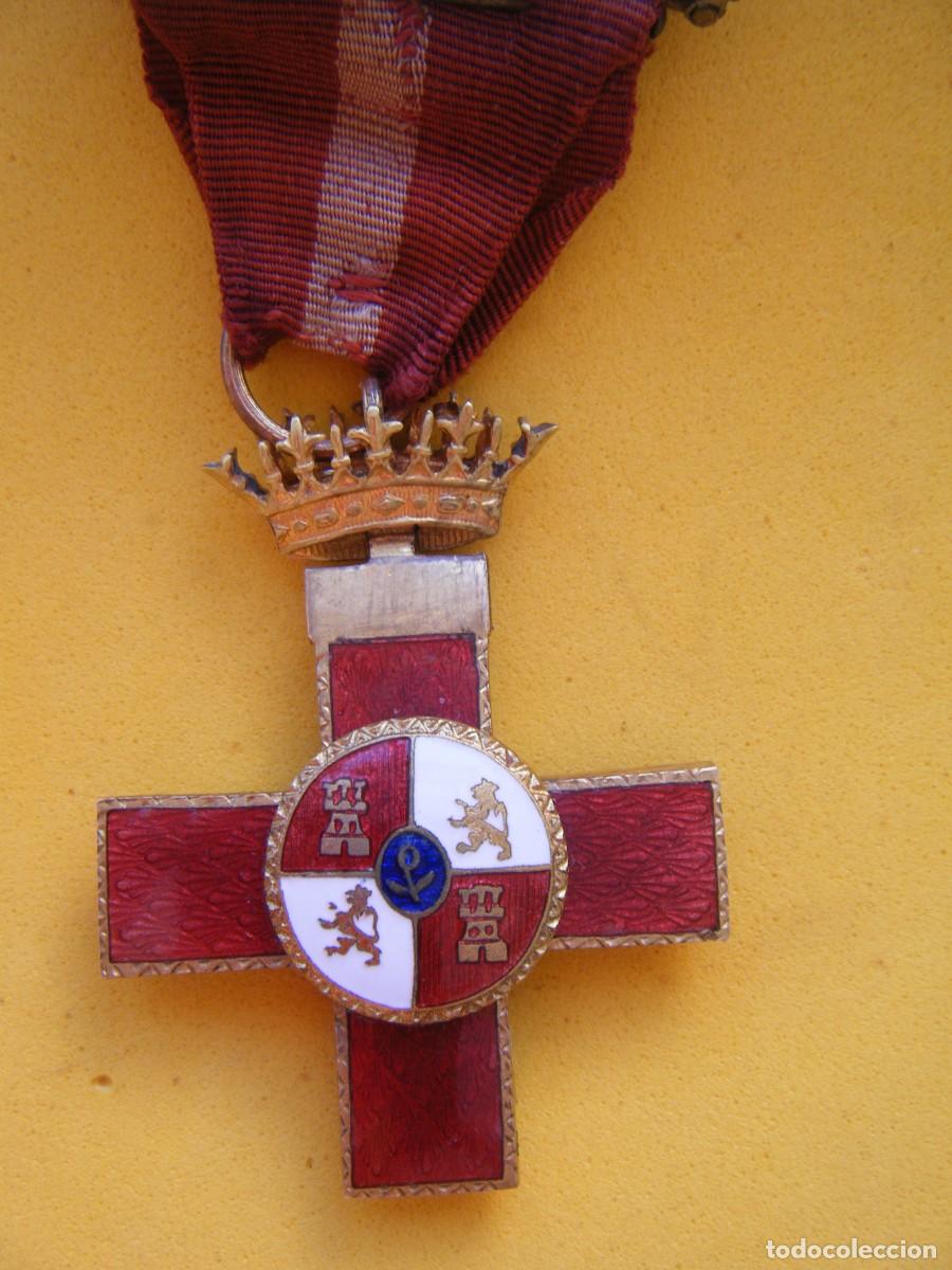 Militaria: CRUZ DEL M&Eacute;RITO MILITAR, DISTINTIVO ROJO