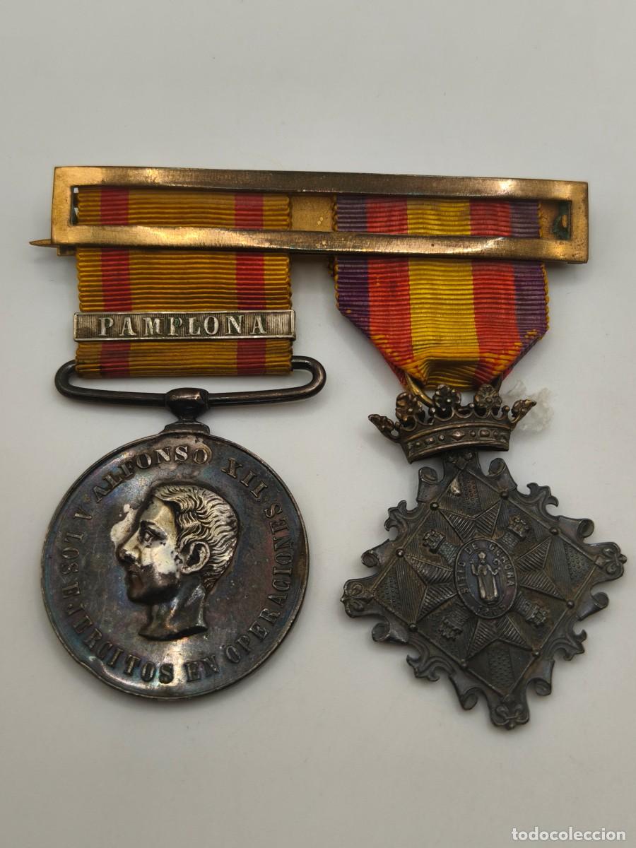 Militaria: Pasador de medallas guerras carlistas acci&oacute;n Pamplona