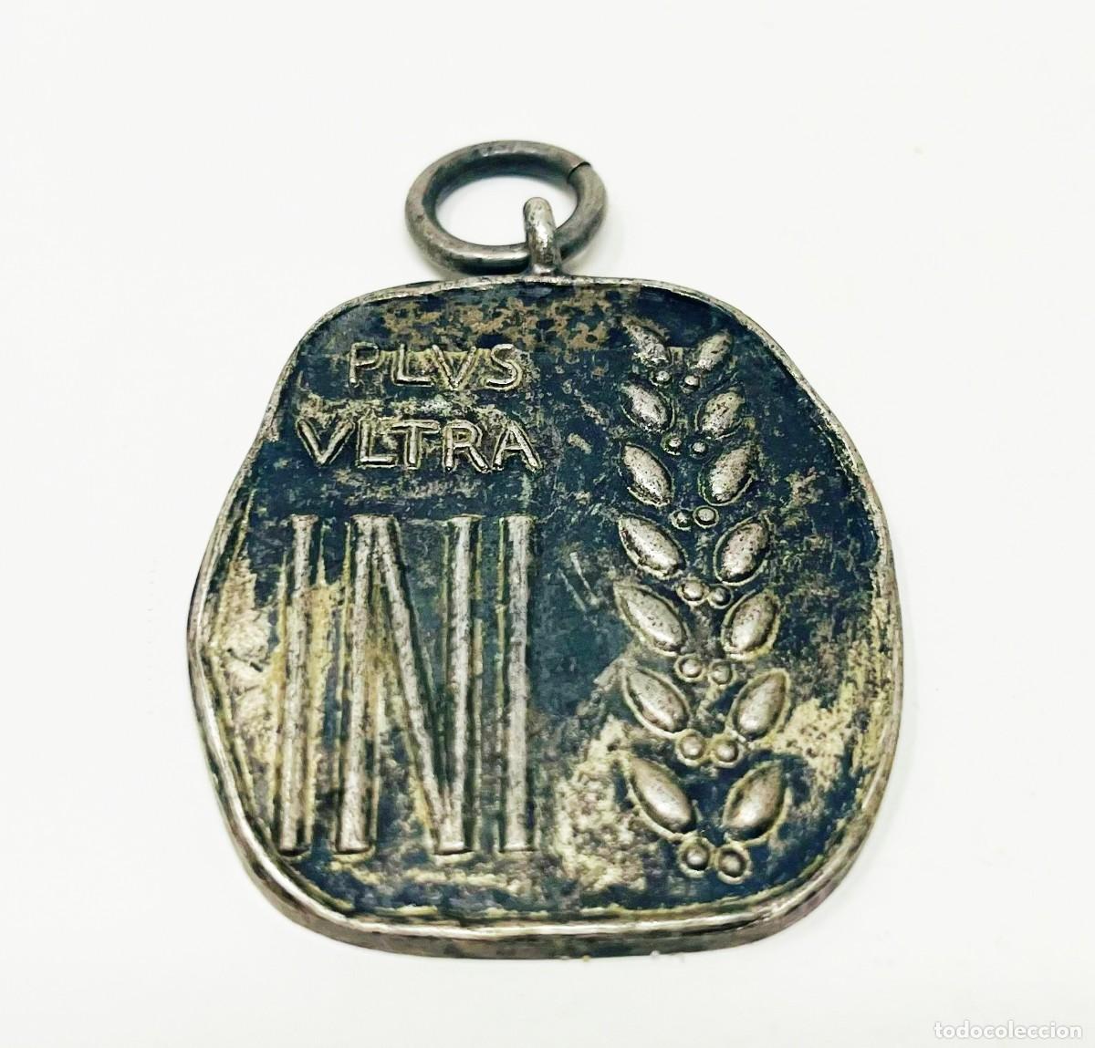 Militaria: Medalla Plus Ultra INI Instituto Nacional de Industria 39,29 g &ndash; 25 A&ntilde;os Servicio &ndash; Plata 925