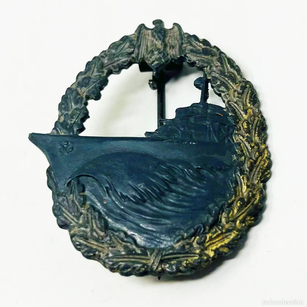 Militaria: Placa de Guerra de Destructores (Zerst&ouml;rer-Kriegsabzeichen) &ndash; Rudolf Souval, Viena &ndash; Postguerra