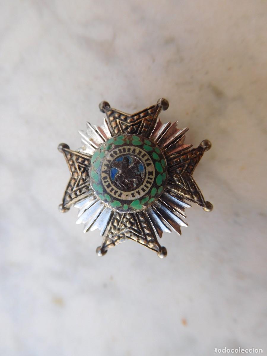 Militaria: Insignia de solapa de plata real orden de San Hermenegildo
