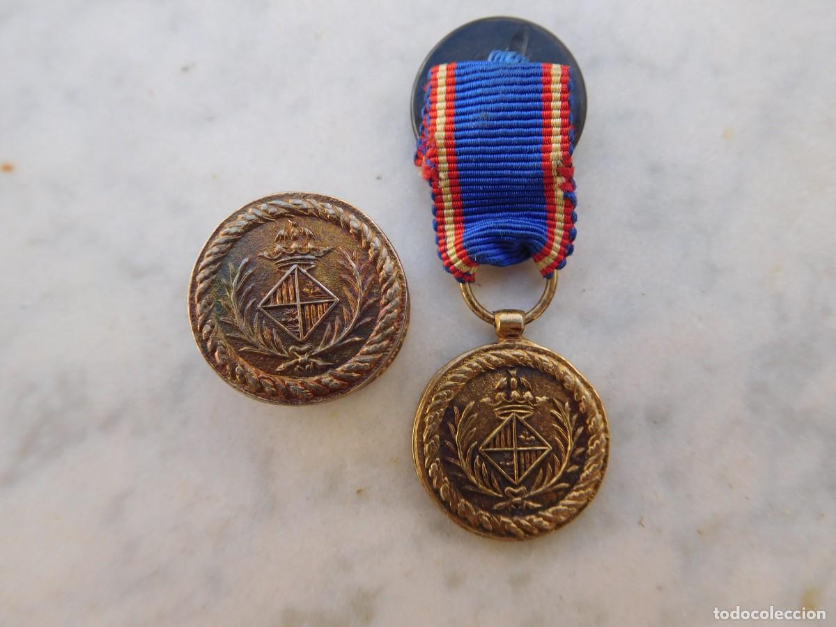 Militaria: Miniatura e insignia a los excombatientes, voluntarios y cautivos de Palma en la guerra civil