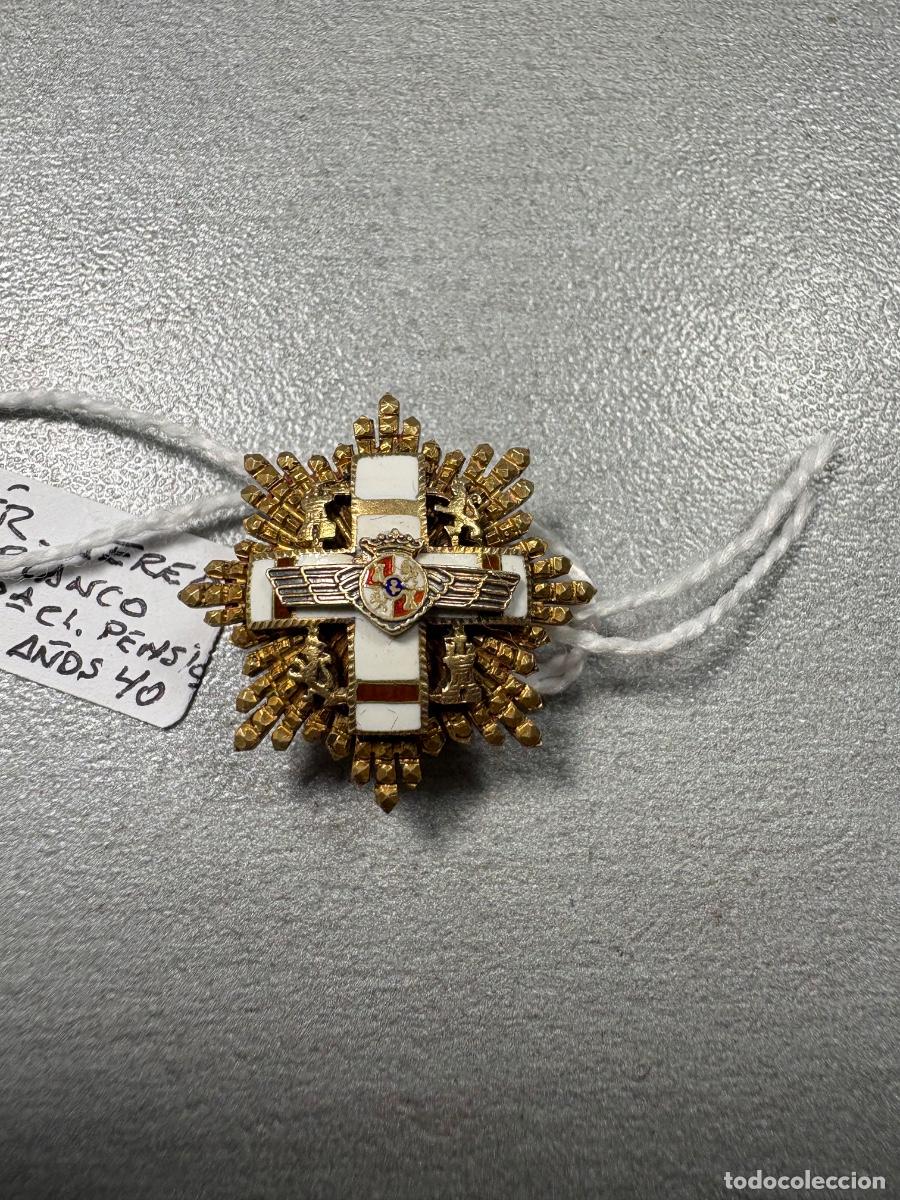 Militaria: Miniatura m&eacute;rito a&eacute;reo distintivo blanco