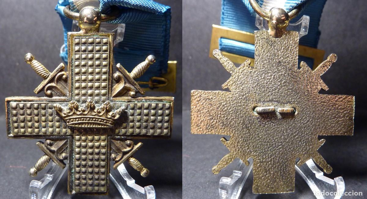 Militaria: Cruz de Guerra para cabos y soldados