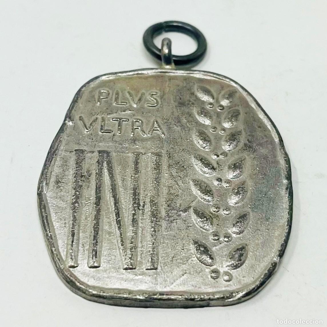 Militaria: Medalla Plus Ultra INI Plata 925 Original &ndash; Instituto Nacional de Industria &ndash; 41,31 g &ndash; &Eacute;poca Franco