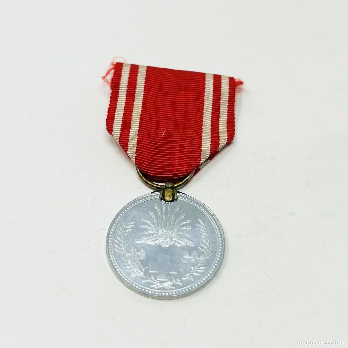 Military Antiques: Medalla Cruz Roja Japonesa WWII &ndash; Nippon Sekijujisha &ndash; Aluminio de Guerra &ndash; Jap&oacute;n Imperial
