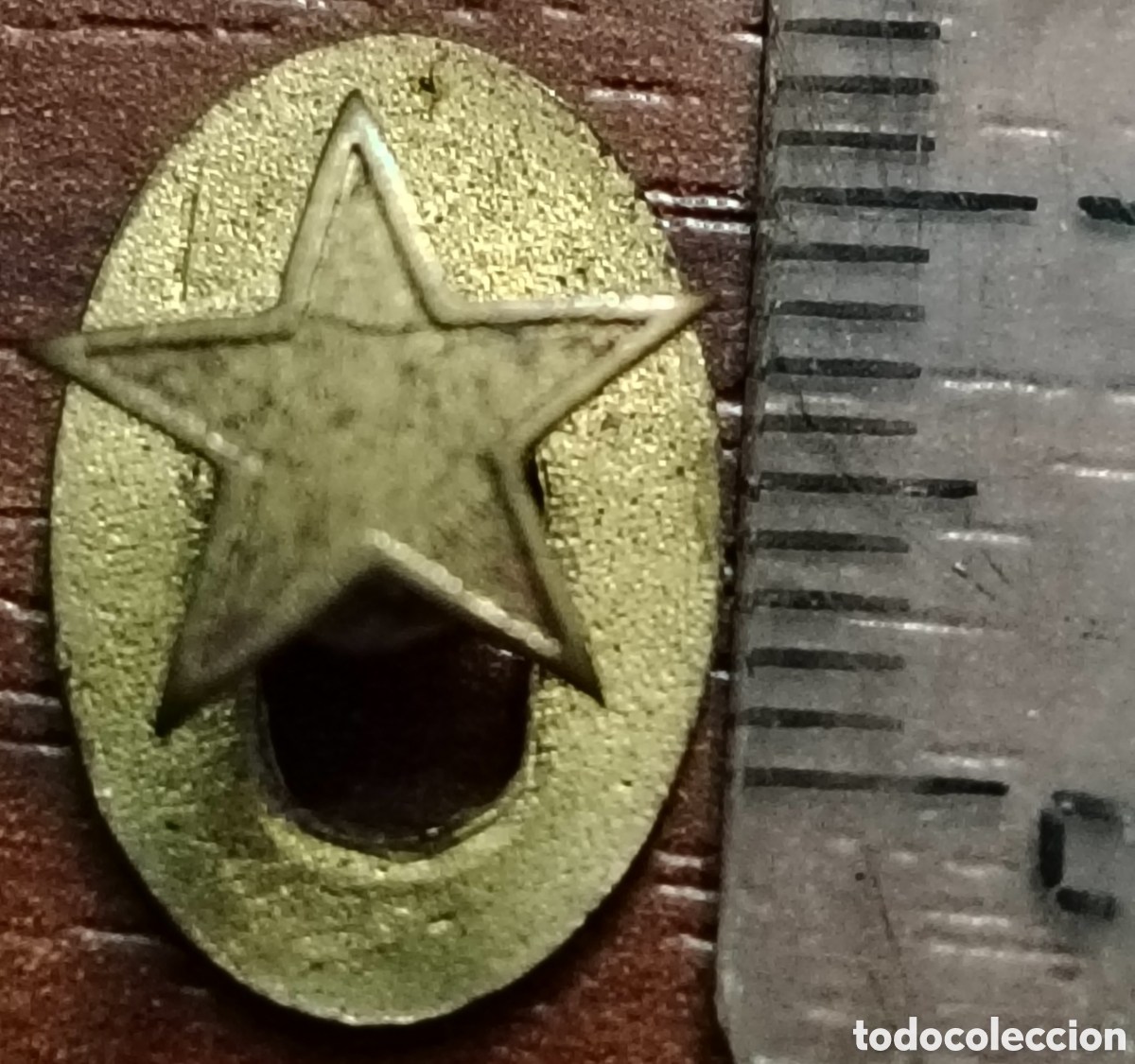 Militaria: Insignia estrella de 5 puntas