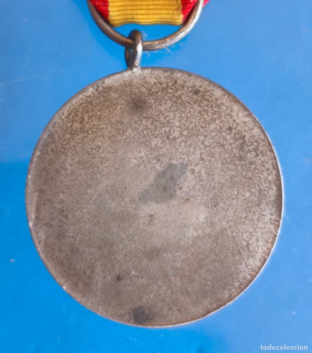 Militaria: Medalla de tiro. Sin m&aacute;s datos. - Foto 5