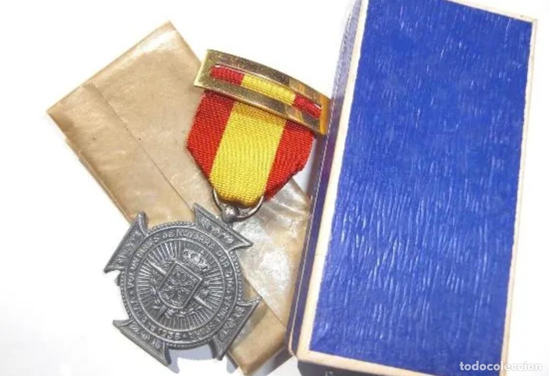 Militaria: Medalla de los Voluntarios de Navarra, con caja original Ega&ntilde;a-perfecta
