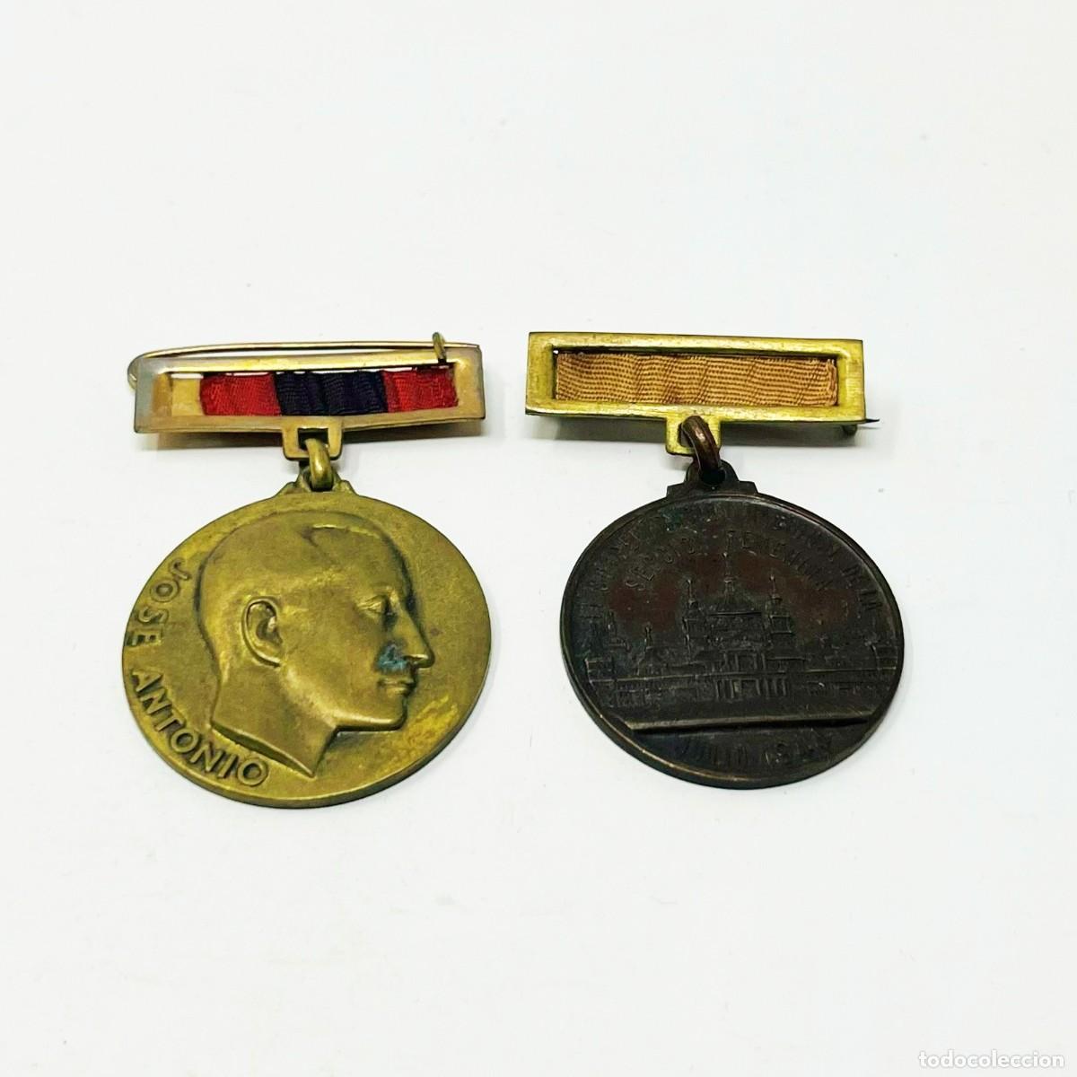 Militaria: Lote 2 Medallas Secci&oacute;n Femenina Falange X y XXV Aniversario 1944 1959 Jos&eacute; Antonio