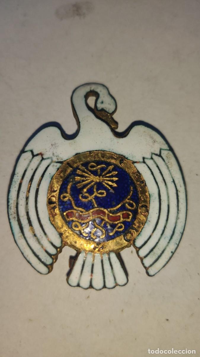 Militaria: Distintivo de alumno de la academia mandos Jos&eacute; Antonio