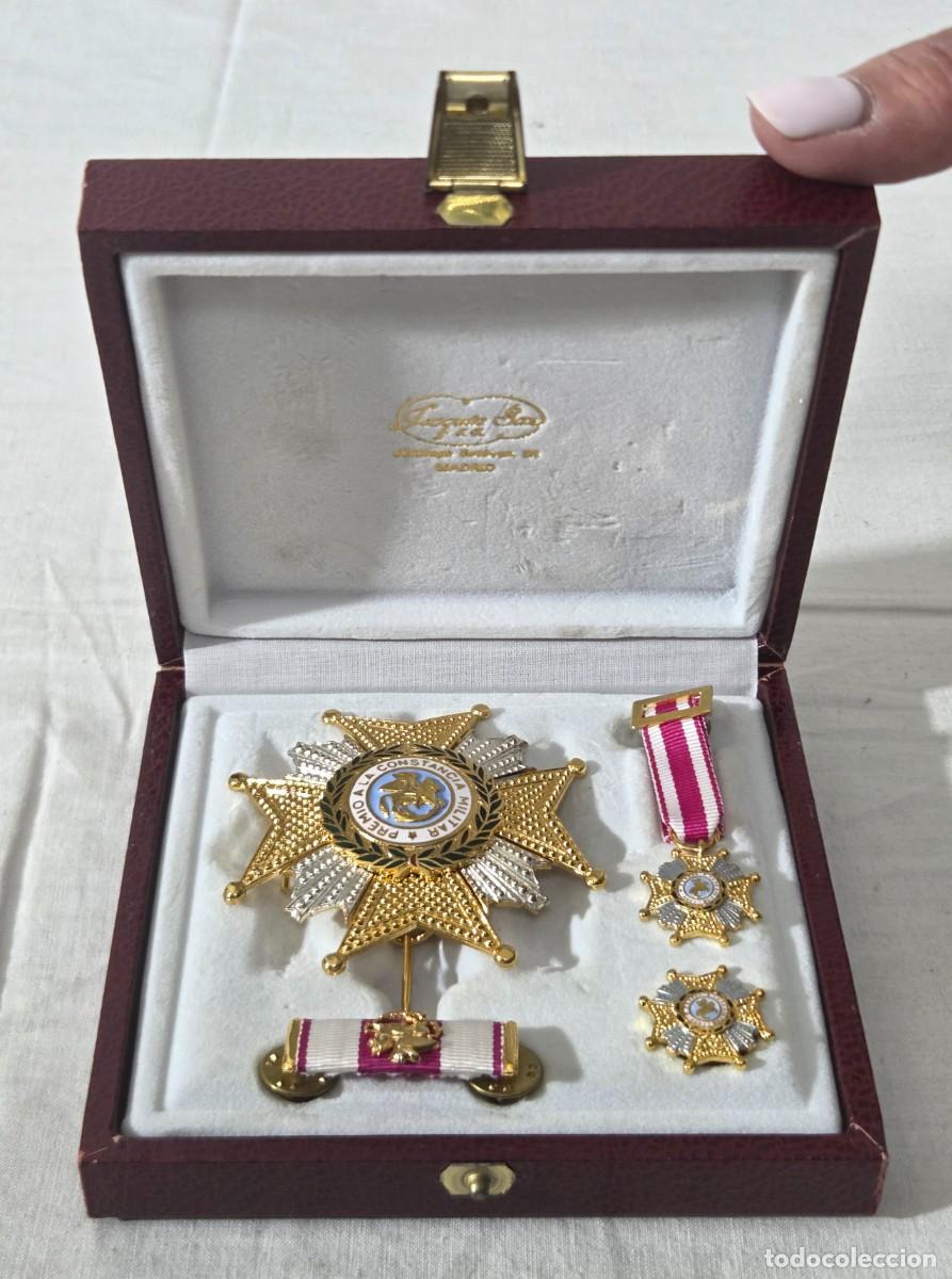 Militaria: Caja estuche ejercito del aire, Placa San Hermenegildo + pasador + pin + medalla miniatura