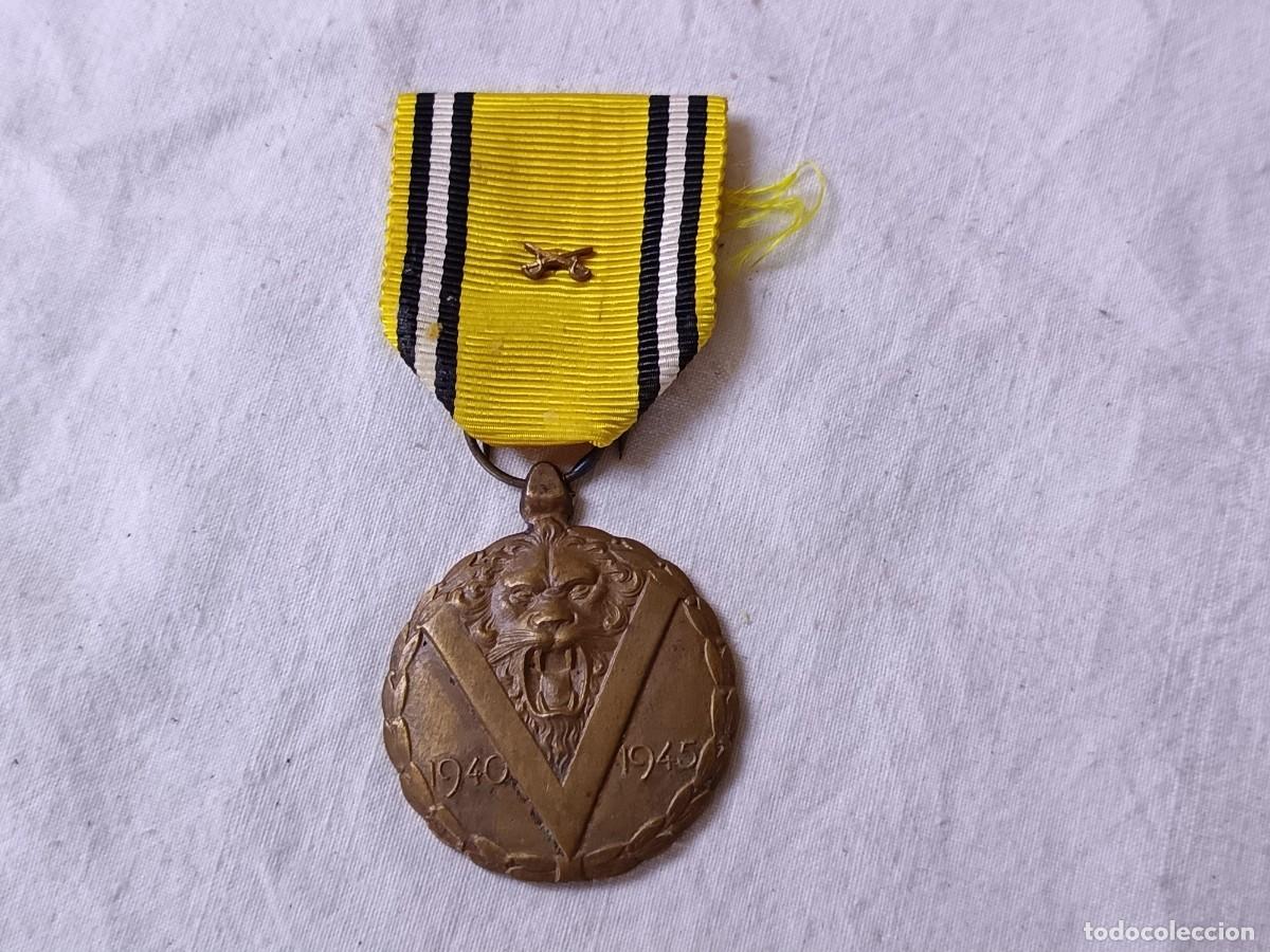 Militaria: Medalla Militar Belga, conmemorativa de la guerra 1940-1945