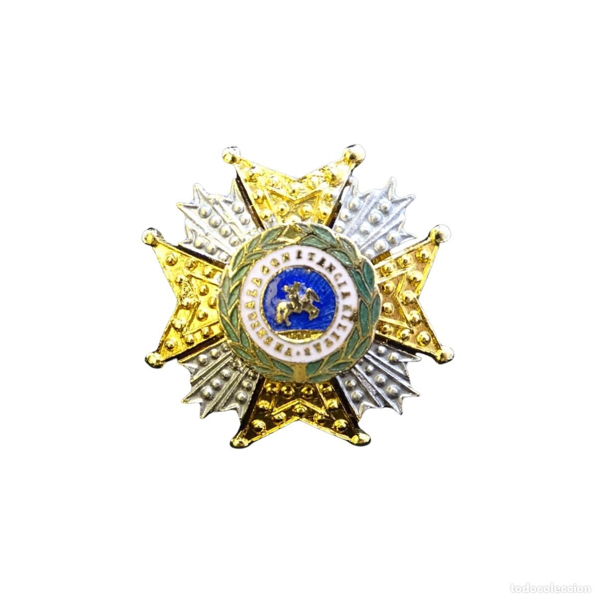 Militaria: Placa Orden de San Hermenegildo a la Constancia Militar, lat&oacute;n y esmalte, 80&rsquo;s - Espa&ntilde;a
