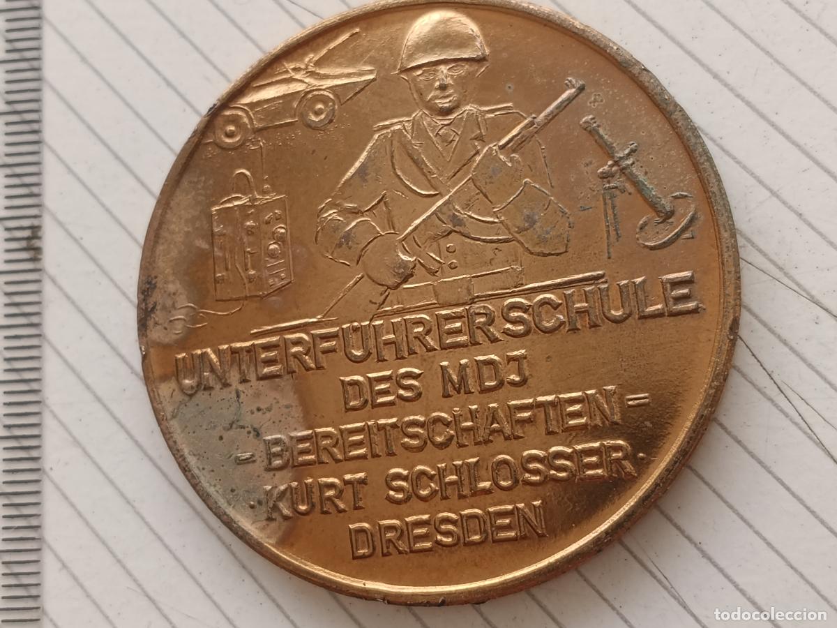 Militaria: Alemania Oriental DDR RDA. Unterf&uuml;hrerschule Dresden