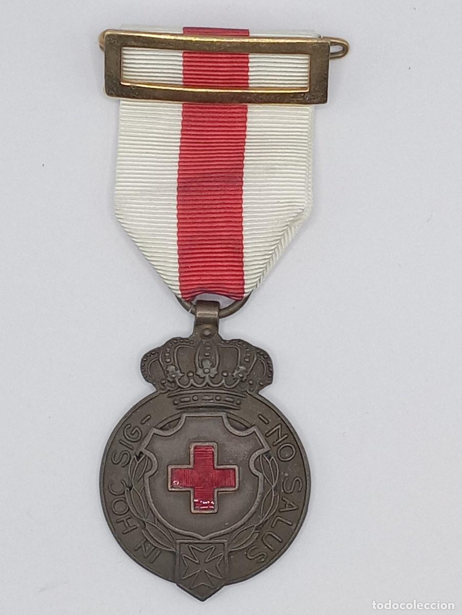 Militaria: Medalla de la Cruz Roja. Alfonso XIII