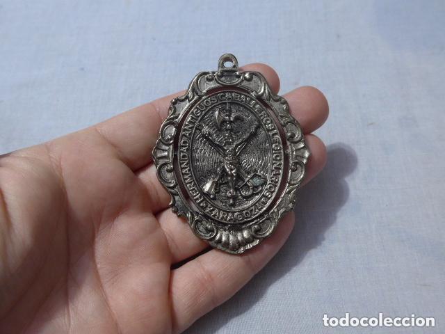Militaria: Antigua medalla de la Hermandad de Legionarios de Zaragoza, Legion Espa&ntilde;ola, original.