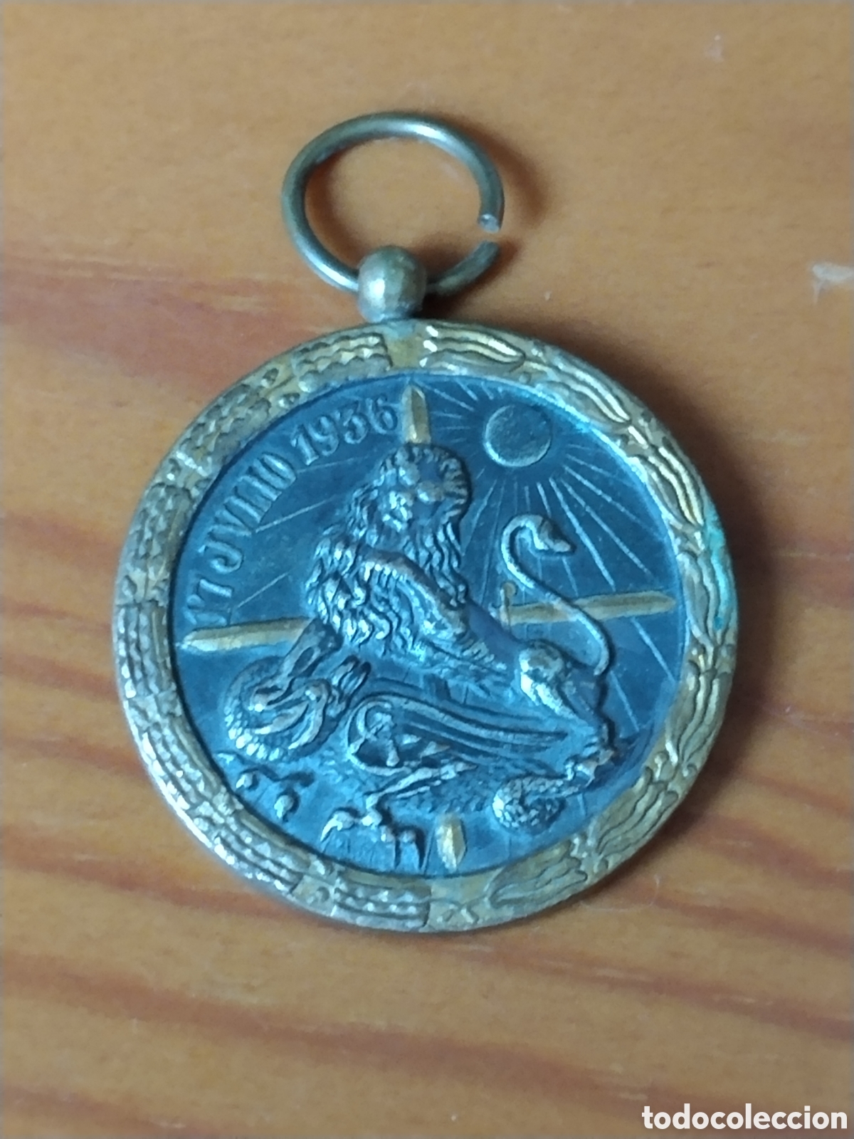 Militaria: Medalla militar de campa&ntilde;a guerra civil.bando nacional.falange.requete.patriotico.militar.ejercito e