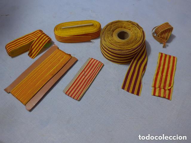 Militaria: Antiguo gran lote de cinta bandera catalana para medalla, principios o mediados siglo XX.