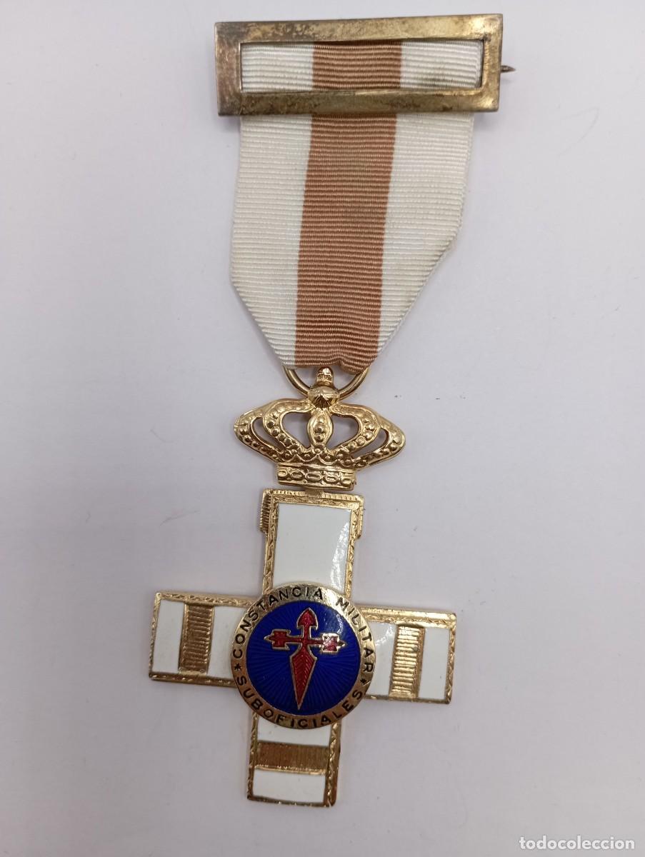 Militaria: Cruz a la Constancia Militar para suboficial. Pensionada.Monarqu&iacute;a.