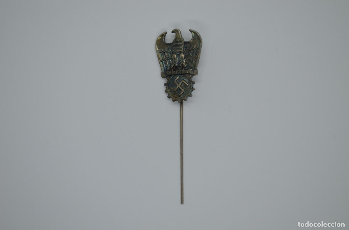 Militaria: WWII THE GERMAN MINIATURE TODT
