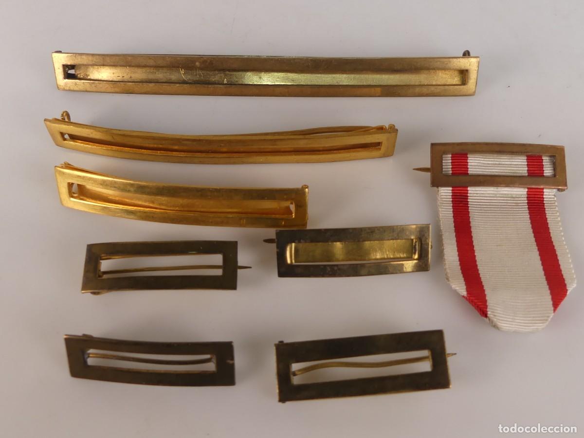 Militaria: LOTE DE PASADORES DE MEDALLAS