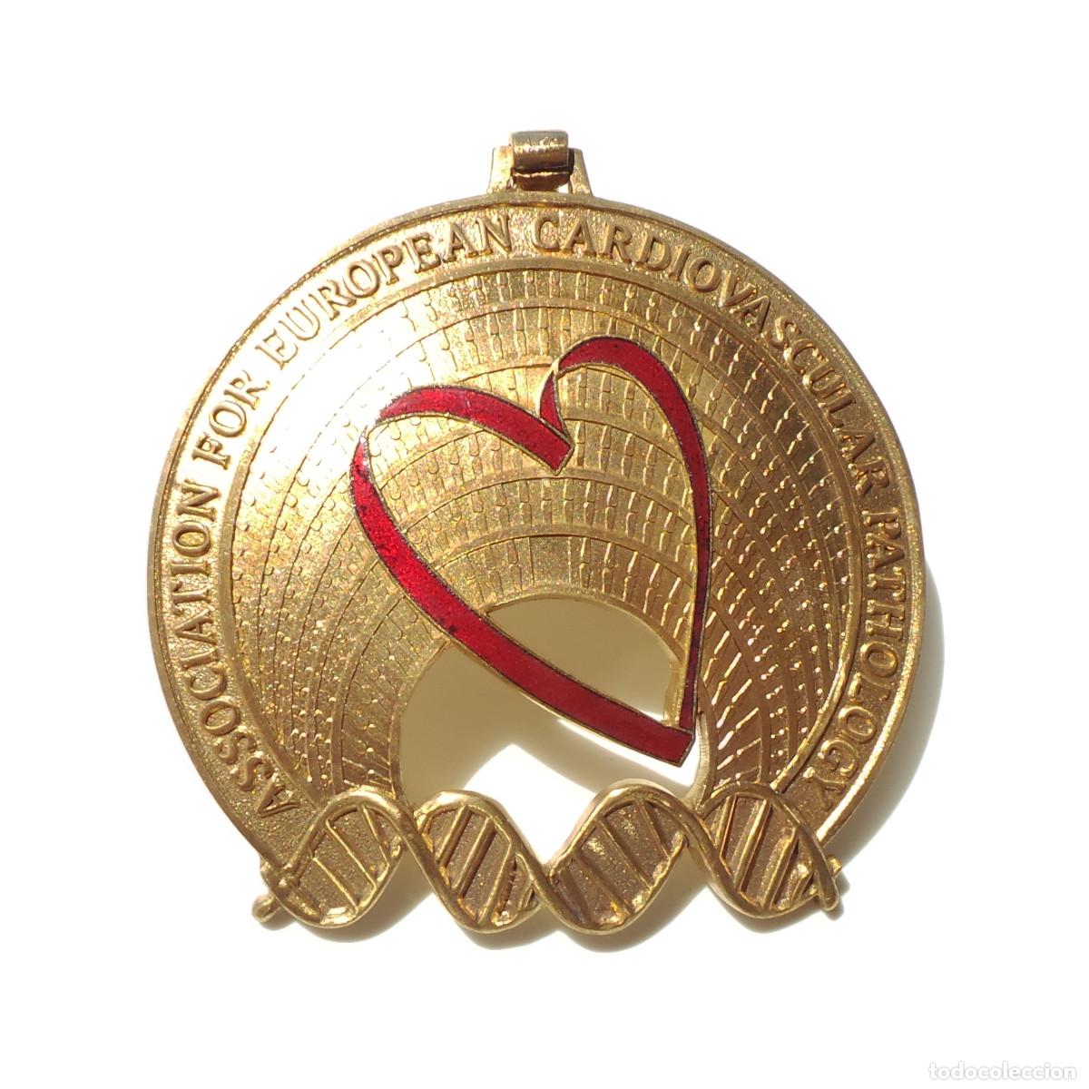 Militaria: MEDALL&Oacute;N ASOCIACI&Oacute;N EUROPEA DE PATOLOG&Iacute;A CARDIOVASCULAR (AECVP).