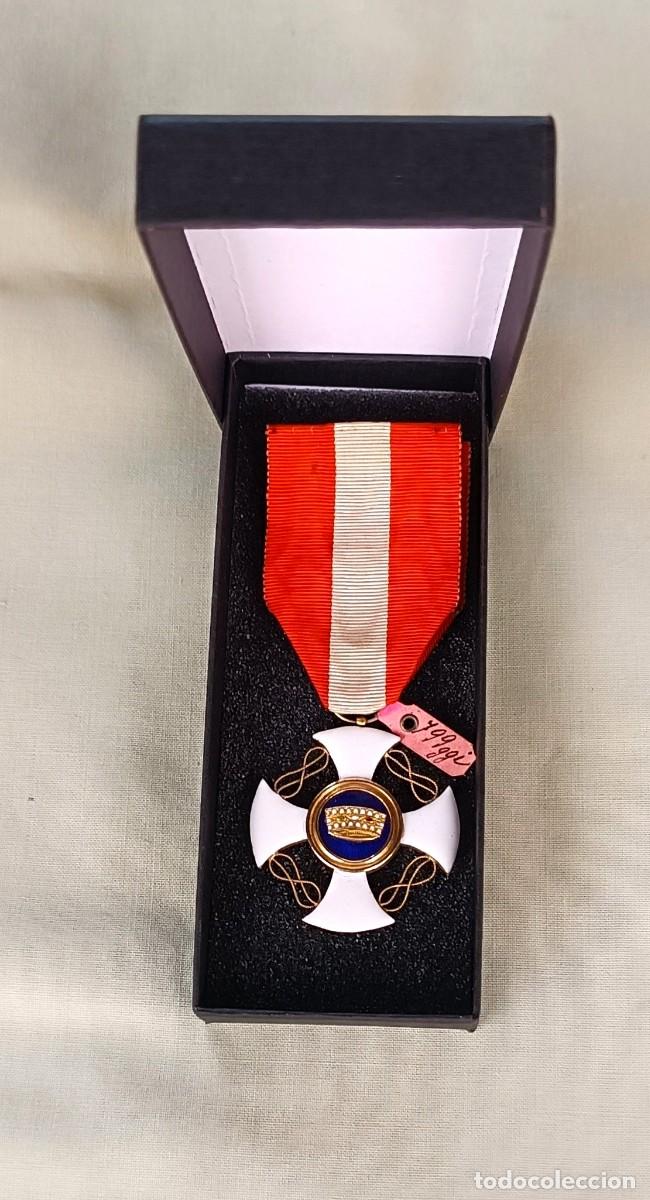 Militaria: ITALIA. ORO DE 18K. MEDALLA DE CABALLERO DE LA CORONA DE ITALIA.