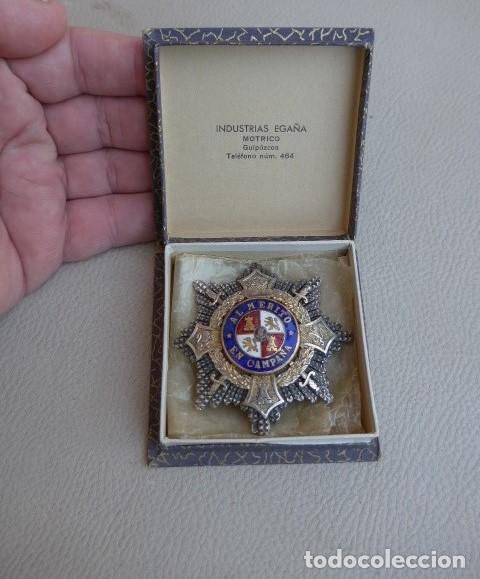 Militaria: PLACA CRUZ DE GUERRA AL MERITO EN CAMPA&Ntilde;A DE EGA&Ntilde;A CON CAJA - GUERRA CIVIL