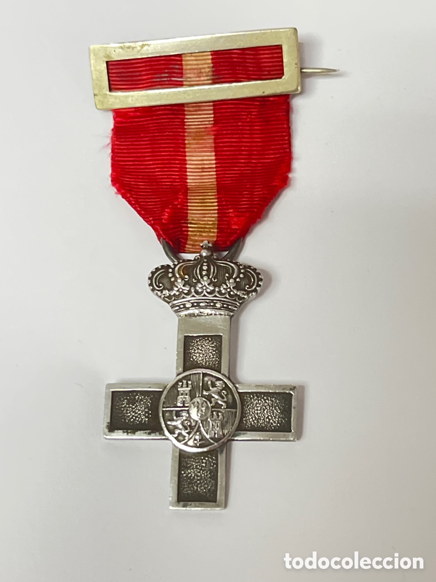 Military Antiques: Condecoraci&ograve;n de Espa&ntilde;a Orden del M&eacute;rito Militar (1868-1871) Distintivo Rojo - Cruz de plata /MD1