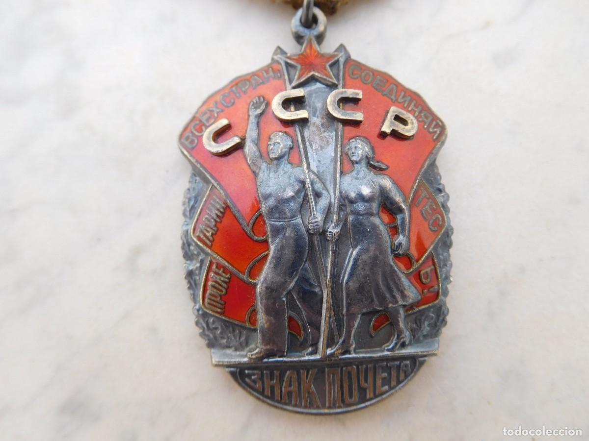 Militaria: Orden sovi&eacute;tica de la insignia de honor en el trabajo de 3&ordf; Clase URSS Rusia 404.635