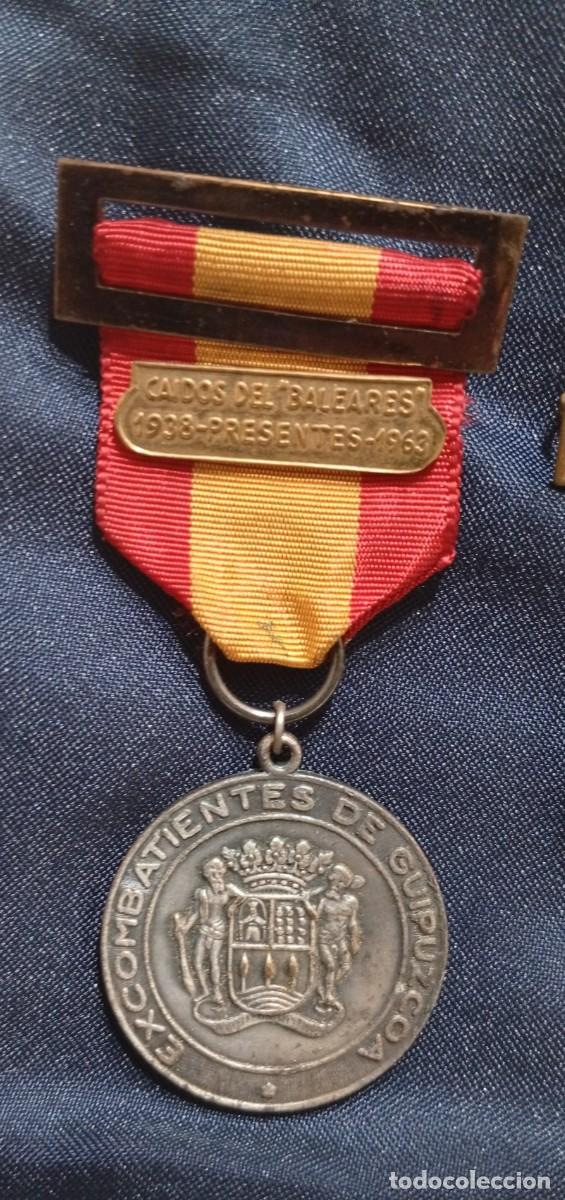 Militaria: Medalla Excombatiente Guerra Civil Voluntario1936. Pasador Ca&iacute;dos del baleares