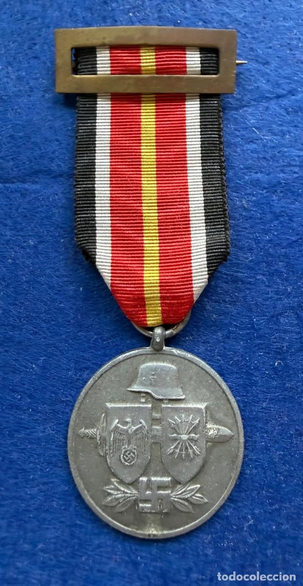 Militaria: Medalla Division Azul Antibolchevique