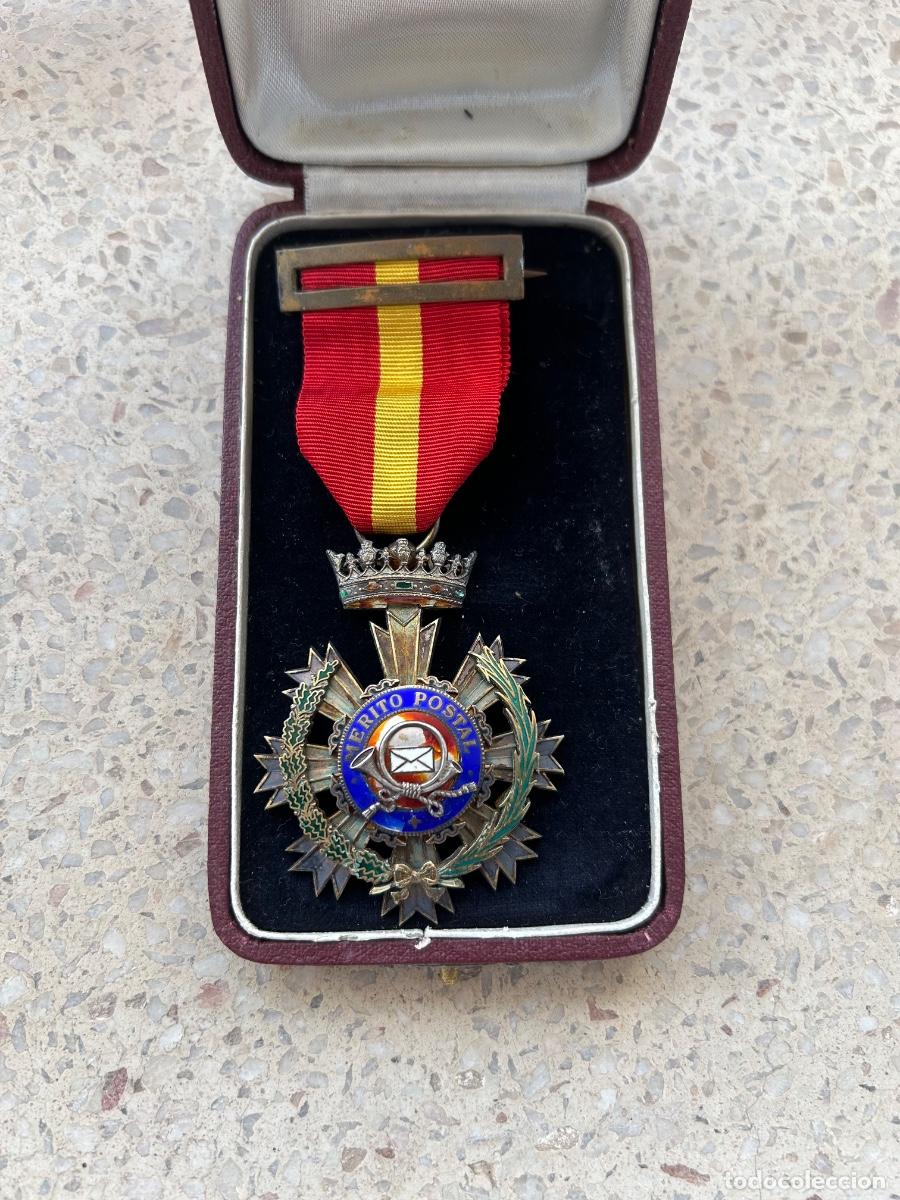 Militaria: Medalla al m&eacute;rito postal